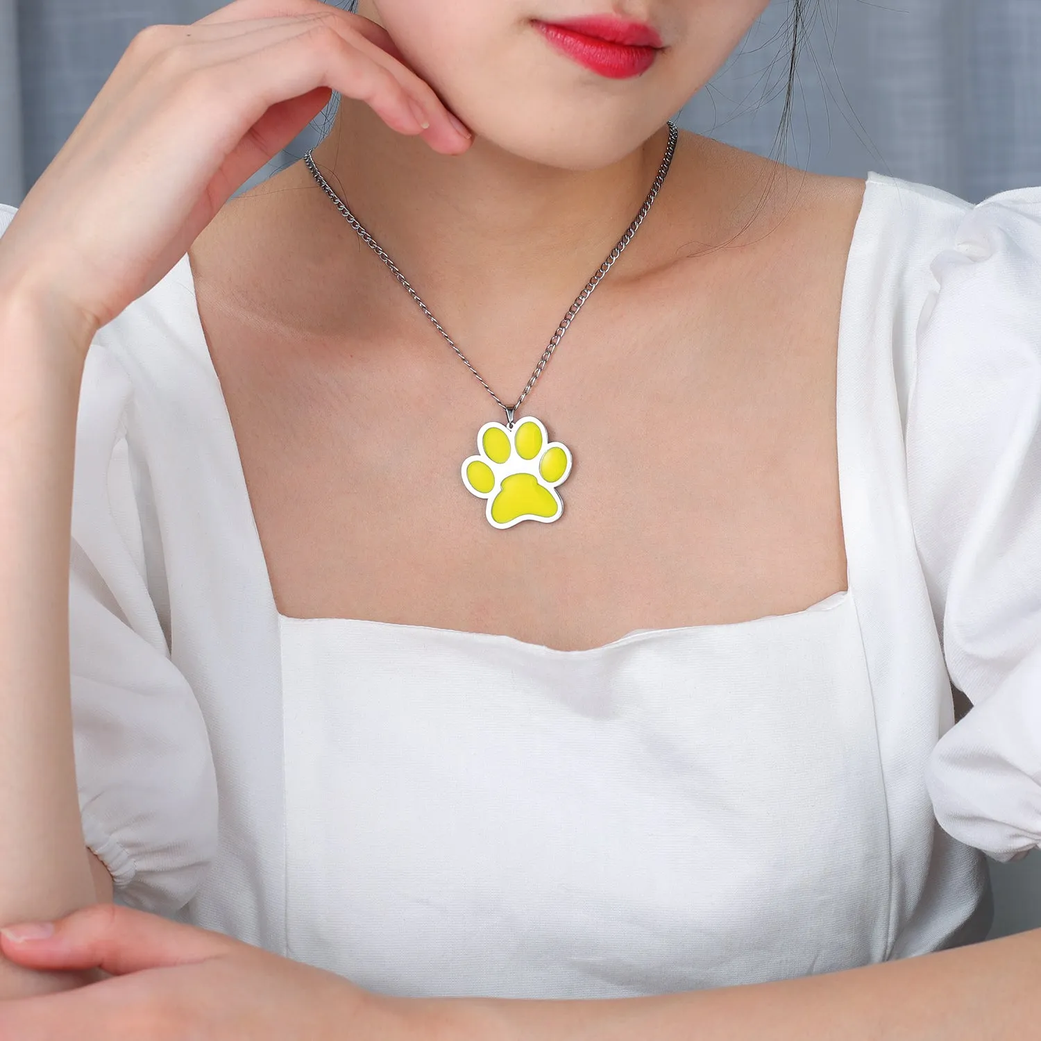 Custom Enamel Paw Print Necklace MN1766