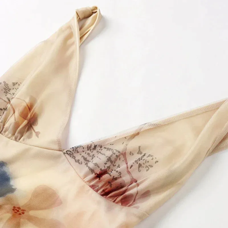 Esme - Robe longue à imprimé floral et décolleté en V