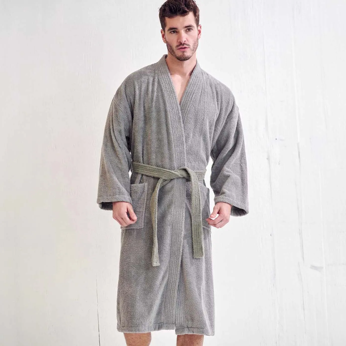 Men's Terry cloth Cotton Turkish Bathrobe, Kimono Style, Luxury & Comfort, Soft & Breathable,  (Gray)