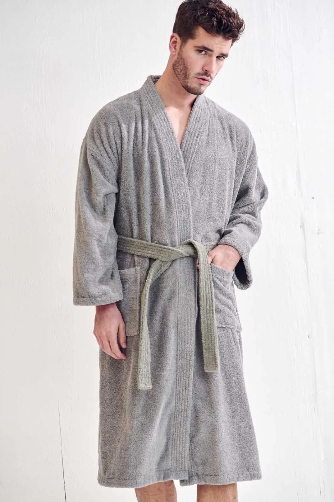 Men's Terry cloth Cotton Turkish Bathrobe, Kimono Style, Luxury & Comfort, Soft & Breathable,  (Gray)